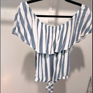 American eagle off the shoulder top